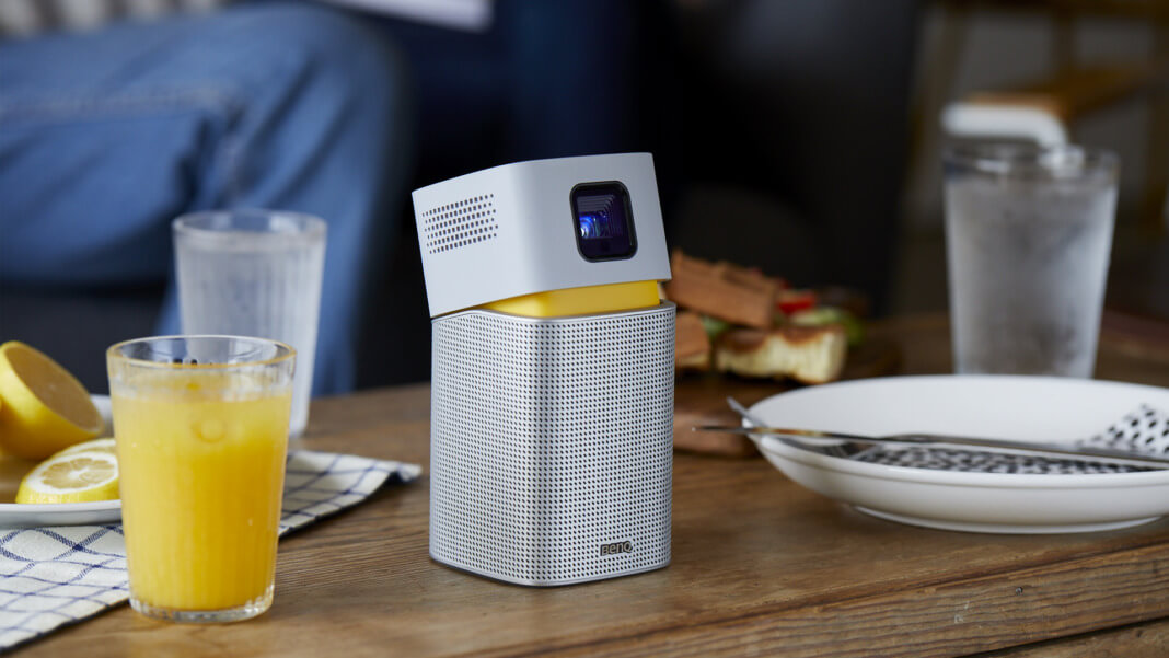 BenQ wire-free portable LED projector unleashes instant entertainment for lifestyle trendsetters