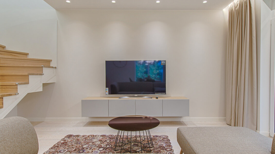 8 Best smart TVs in Singapore that can fit into any home (2022)