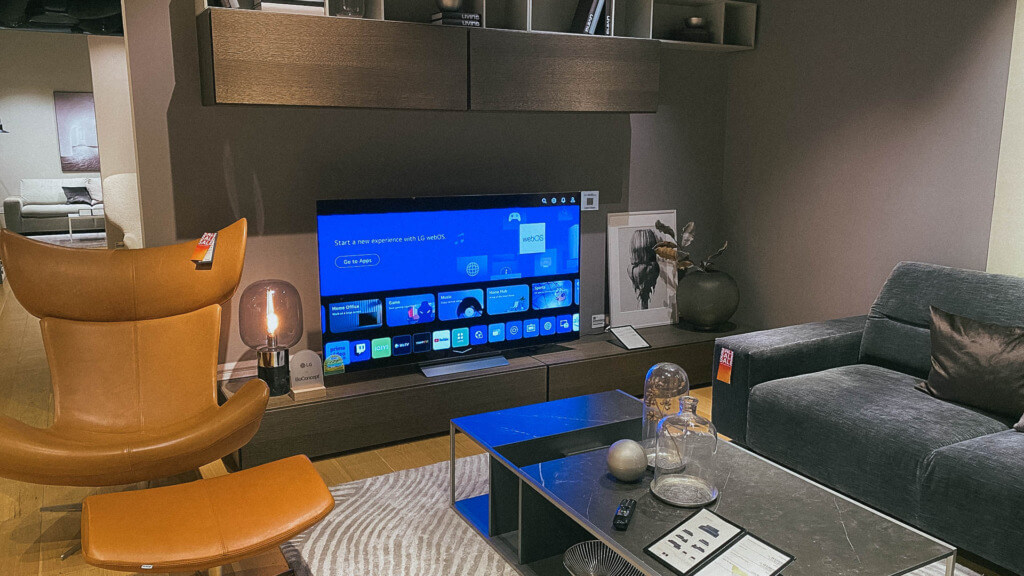 LG Electronics reinvents the home entertainment shopping experience with proof Living Group - 1