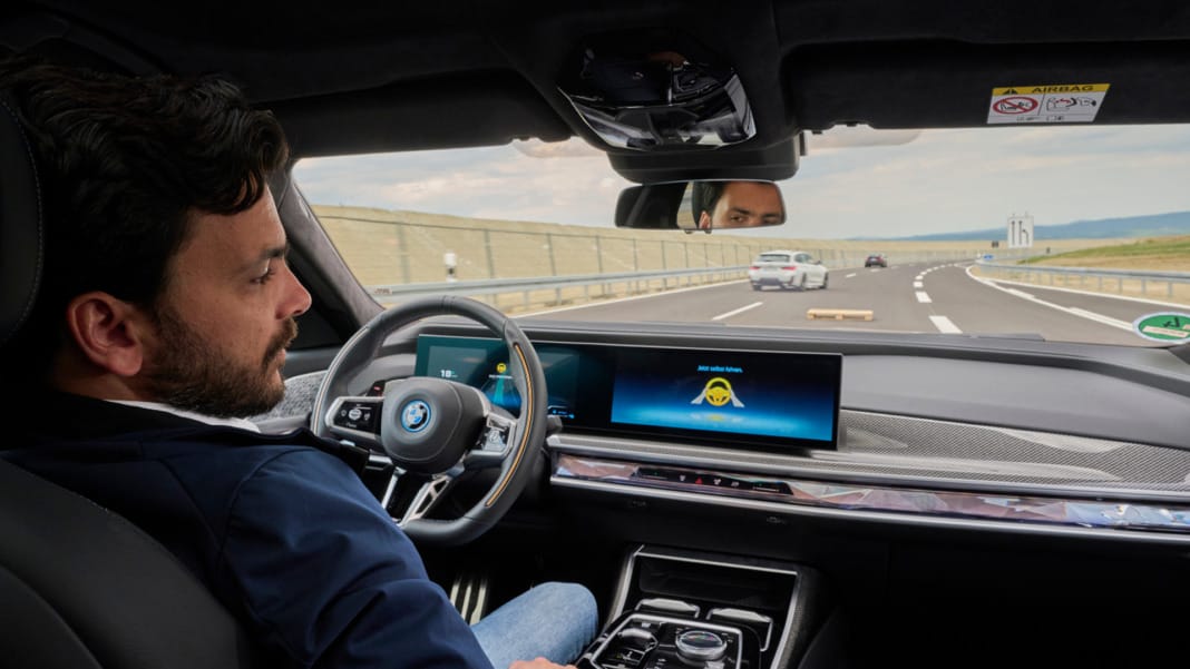 BMW's automated driving arrives with the new Series 7