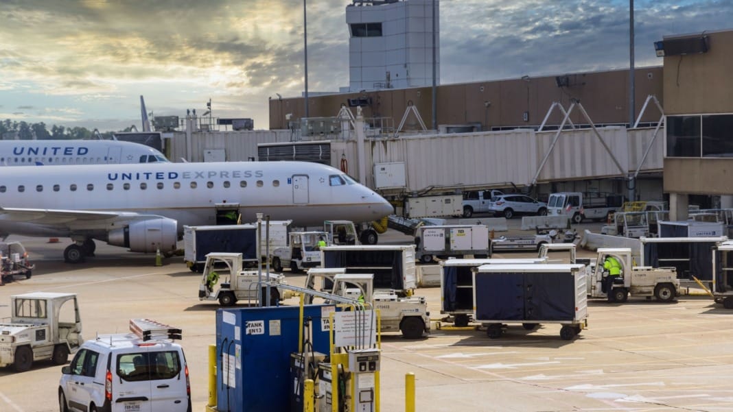 How United Airlines enhances passenger experiences with AI technology