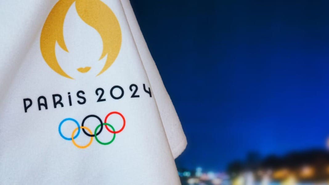 Google Discover promoting AI Overviews for Olympic Games in Paris