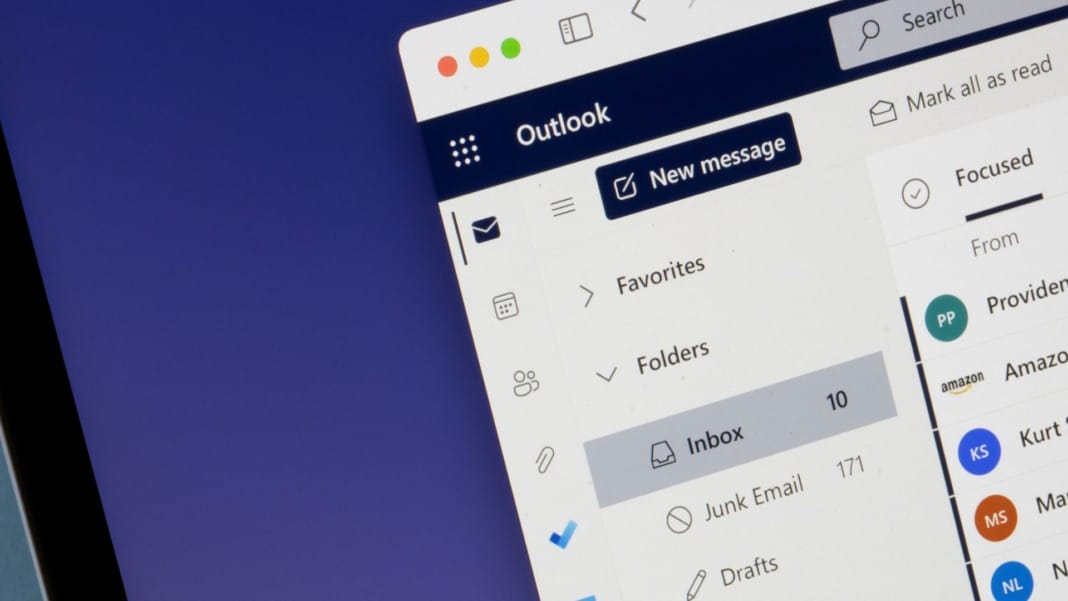 Opening too many emails could crash Outlook: Microsoft investigates ongoing app issues