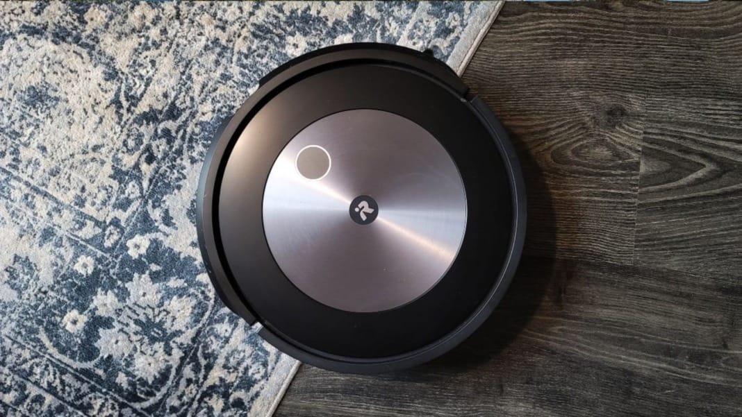 Apple pushes back HomeKit robot vacuum support to early 2025