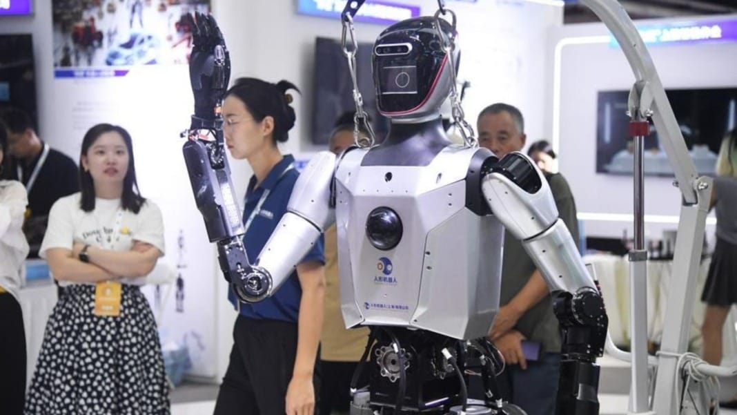 Former Huawei recruit announces mass production of humanoid robots