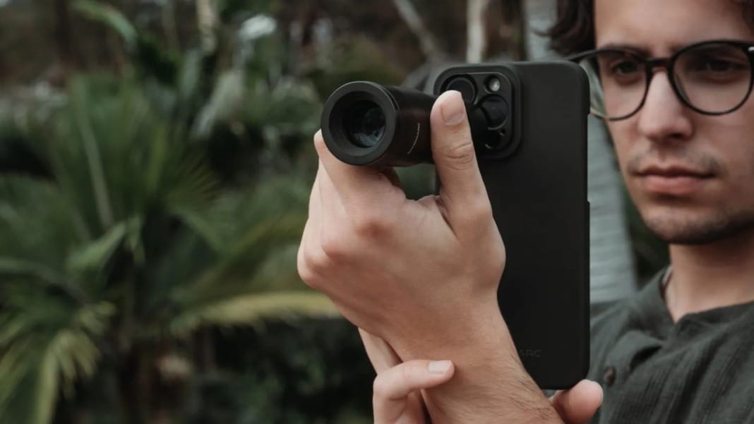 Sandmarc launches 10x optical zoom lens for iPhones, leaving Android users amused